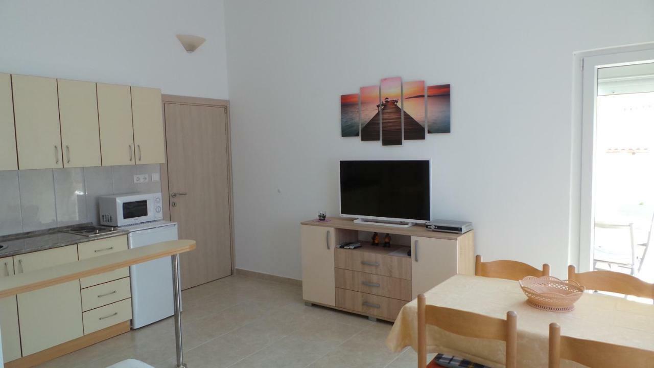 Ferienwohnung Casa Rada Vir Exterior foto