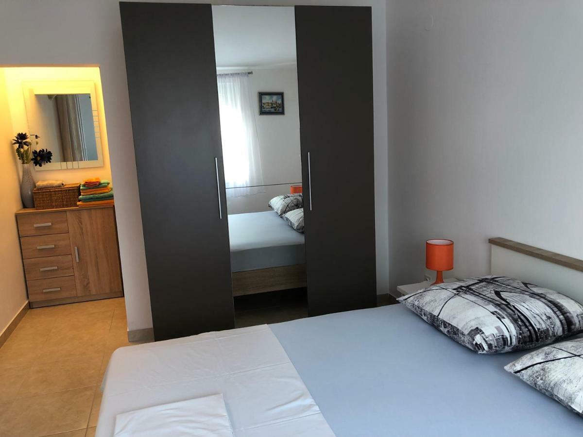 Ferienwohnung Casa Rada Vir Exterior foto