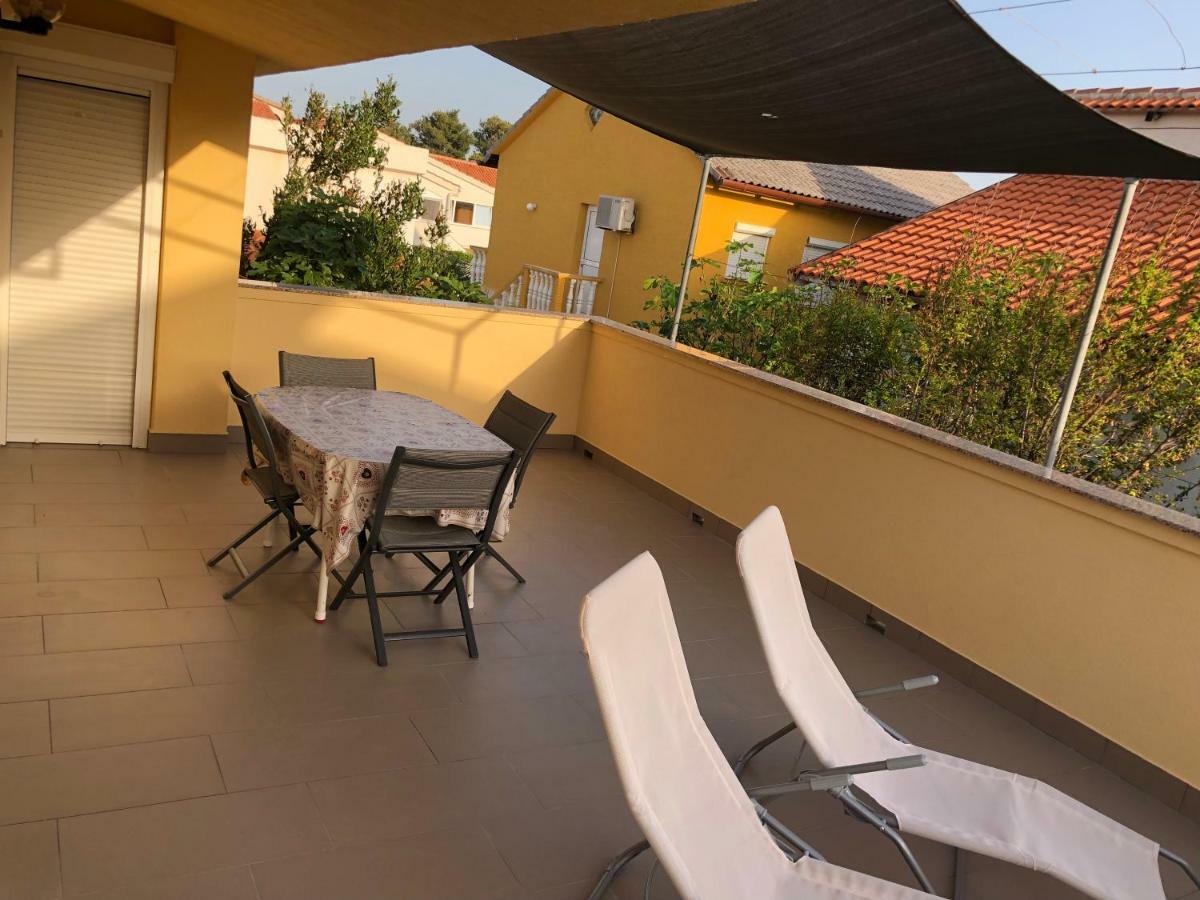 Ferienwohnung Casa Rada Vir Exterior foto