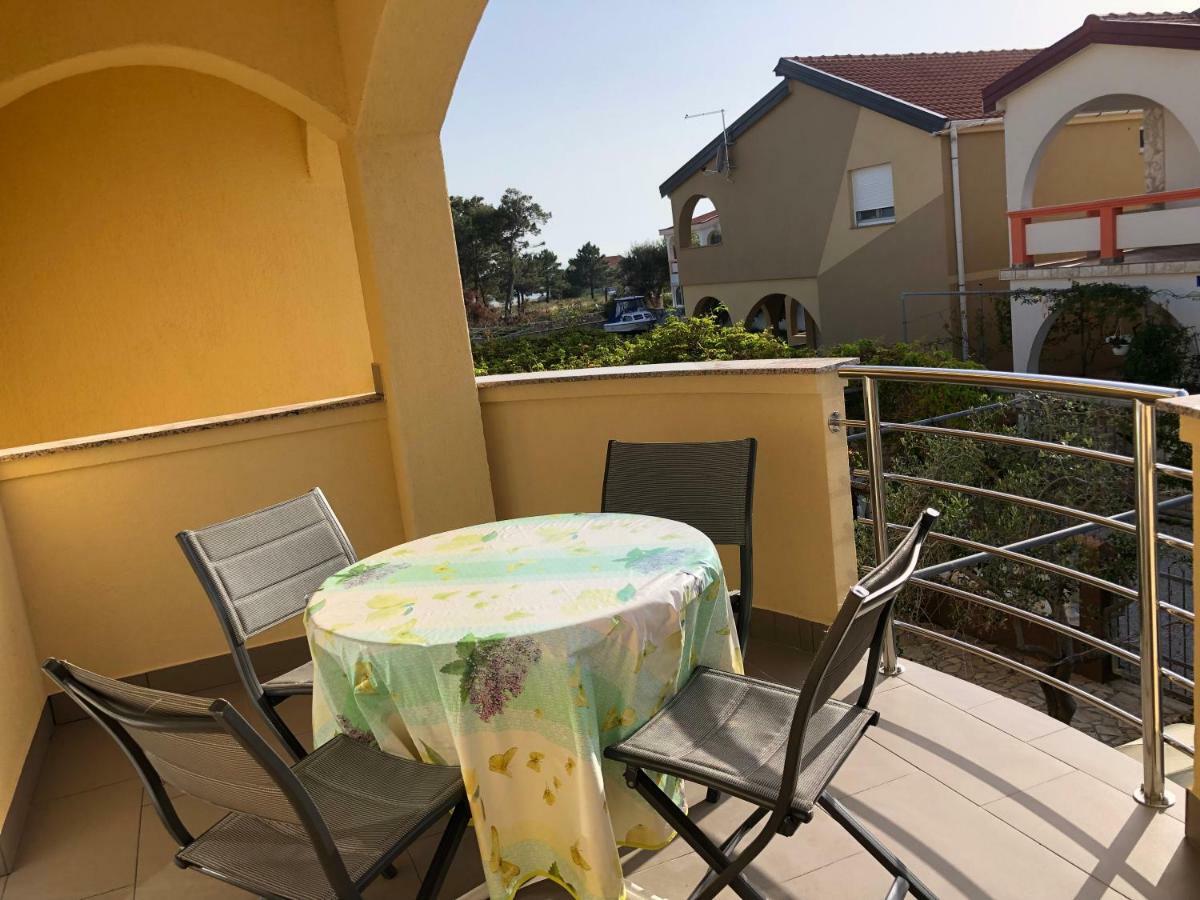 Ferienwohnung Casa Rada Vir Exterior foto